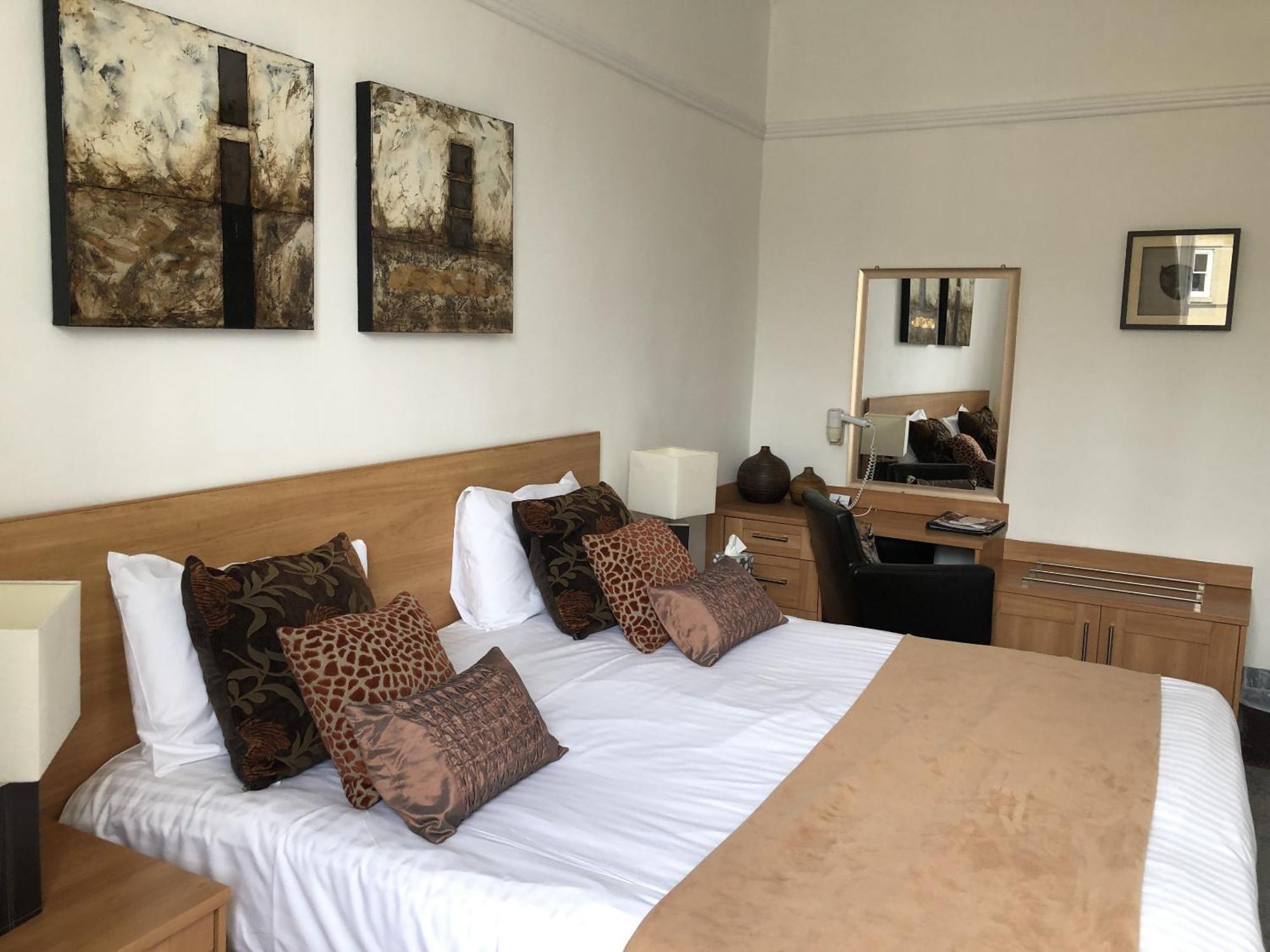 Deeping Stage Hotel